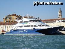 [P24] Italia - Venetia - Catamaran Jet » foto by Diaura*
 - 
<span class="allrVoted glyphicon glyphicon-heart hidden" id="av376152"></span>
<a class="m-l-10 hidden" id="sv376152" onclick="voting_Foto_DelVot(,376152,1229)" role="button">șterge vot <span class="glyphicon glyphicon-remove"></span></a>
<a id="v9376152" class=" c-red"  onclick="voting_Foto_SetVot(376152)" role="button"><span class="glyphicon glyphicon-heart-empty"></span> <b>LIKE</b> = Votează poza</a> <img class="hidden"  id="f376152W9" src="/imagini/loader.gif" border="0" /><span class="AjErrMes hidden" id="e376152ErM"></span>