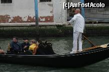 [P07] O fi Mugur Mihaiescu acel gondolier? Nu! Pare mai degraba Kojak. » foto by dorgo
 - 
<span class="allrVoted glyphicon glyphicon-heart hidden" id="av191680"></span>
<a class="m-l-10 hidden" id="sv191680" onclick="voting_Foto_DelVot(,191680,1229)" role="button">șterge vot <span class="glyphicon glyphicon-remove"></span></a>
<a id="v9191680" class=" c-red"  onclick="voting_Foto_SetVot(191680)" role="button"><span class="glyphicon glyphicon-heart-empty"></span> <b>LIKE</b> = Votează poza</a> <img class="hidden"  id="f191680W9" src="/imagini/loader.gif" border="0" /><span class="AjErrMes hidden" id="e191680ErM"></span>