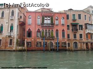 [P13] Canal Grande, Veneția. <i>Ca' Da Lezze</i> » foto by mihaelavoicu
 - 
<span class="allrVoted glyphicon glyphicon-heart hidden" id="av1214277"></span>
<a class="m-l-10 hidden" id="sv1214277" onclick="voting_Foto_DelVot(,1214277,1229)" role="button">șterge vot <span class="glyphicon glyphicon-remove"></span></a>
<a id="v91214277" class=" c-red"  onclick="voting_Foto_SetVot(1214277)" role="button"><span class="glyphicon glyphicon-heart-empty"></span> <b>LIKE</b> = Votează poza</a> <img class="hidden"  id="f1214277W9" src="/imagini/loader.gif" border="0" /><span class="AjErrMes hidden" id="e1214277ErM"></span>