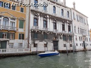 [P13] Pe Canal Grande,Veneția. Palazzi Mocenigo. » foto by mihaelavoicu
 - 
<span class="allrVoted glyphicon glyphicon-heart hidden" id="av1215638"></span>
<a class="m-l-10 hidden" id="sv1215638" onclick="voting_Foto_DelVot(,1215638,1229)" role="button">șterge vot <span class="glyphicon glyphicon-remove"></span></a>
<a id="v91215638" class=" c-red"  onclick="voting_Foto_SetVot(1215638)" role="button"><span class="glyphicon glyphicon-heart-empty"></span> <b>LIKE</b> = Votează poza</a> <img class="hidden"  id="f1215638W9" src="/imagini/loader.gif" border="0" /><span class="AjErrMes hidden" id="e1215638ErM"></span>