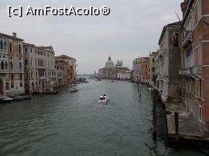 [P20] Pe Canal Grande,Veneția. » foto by mihaelavoicu
 - 
<span class="allrVoted glyphicon glyphicon-heart hidden" id="av1215645"></span>
<a class="m-l-10 hidden" id="sv1215645" onclick="voting_Foto_DelVot(,1215645,1229)" role="button">șterge vot <span class="glyphicon glyphicon-remove"></span></a>
<a id="v91215645" class=" c-red"  onclick="voting_Foto_SetVot(1215645)" role="button"><span class="glyphicon glyphicon-heart-empty"></span> <b>LIKE</b> = Votează poza</a> <img class="hidden"  id="f1215645W9" src="/imagini/loader.gif" border="0" /><span class="AjErrMes hidden" id="e1215645ErM"></span>