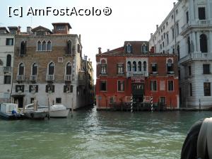 [P05] Pe Canal Grande, Veneția. Palazzi Feronni și Favretta. » foto by mihaelavoicu
 - 
<span class="allrVoted glyphicon glyphicon-heart hidden" id="av1217833"></span>
<a class="m-l-10 hidden" id="sv1217833" onclick="voting_Foto_DelVot(,1217833,1229)" role="button">șterge vot <span class="glyphicon glyphicon-remove"></span></a>
<a id="v91217833" class=" c-red"  onclick="voting_Foto_SetVot(1217833)" role="button"><span class="glyphicon glyphicon-heart-empty"></span> <b>LIKE</b> = Votează poza</a> <img class="hidden"  id="f1217833W9" src="/imagini/loader.gif" border="0" /><span class="AjErrMes hidden" id="e1217833ErM"></span>