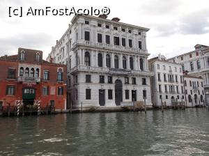 [P06] Pe Canal Grande, Veneția. Palazzi Favretta și Corner della Regina. » foto by mihaelavoicu
 - 
<span class="allrVoted glyphicon glyphicon-heart hidden" id="av1217834"></span>
<a class="m-l-10 hidden" id="sv1217834" onclick="voting_Foto_DelVot(,1217834,1229)" role="button">șterge vot <span class="glyphicon glyphicon-remove"></span></a>
<a id="v91217834" class=" c-red"  onclick="voting_Foto_SetVot(1217834)" role="button"><span class="glyphicon glyphicon-heart-empty"></span> <b>LIKE</b> = Votează poza</a> <img class="hidden"  id="f1217834W9" src="/imagini/loader.gif" border="0" /><span class="AjErrMes hidden" id="e1217834ErM"></span>