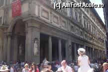 [P30] galeria Uffizi, cel mai cunoscut muzeu din Florenza » foto by guesswhoo*
 - 
<span class="allrVoted glyphicon glyphicon-heart hidden" id="av239549"></span>
<a class="m-l-10 hidden" id="sv239549" onclick="voting_Foto_DelVot(,239549,1230)" role="button">șterge vot <span class="glyphicon glyphicon-remove"></span></a>
<a id="v9239549" class=" c-red"  onclick="voting_Foto_SetVot(239549)" role="button"><span class="glyphicon glyphicon-heart-empty"></span> <b>LIKE</b> = Votează poza</a> <img class="hidden"  id="f239549W9" src="/imagini/loader.gif" border="0" /><span class="AjErrMes hidden" id="e239549ErM"></span>