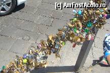 [P35] aici puneau indragostitii un lacat si aruncau cheia in rau » foto by guesswhoo*
 - 
<span class="allrVoted glyphicon glyphicon-heart hidden" id="av239554"></span>
<a class="m-l-10 hidden" id="sv239554" onclick="voting_Foto_DelVot(,239554,1230)" role="button">șterge vot <span class="glyphicon glyphicon-remove"></span></a>
<a id="v9239554" class=" c-red"  onclick="voting_Foto_SetVot(239554)" role="button"><span class="glyphicon glyphicon-heart-empty"></span> <b>LIKE</b> = Votează poza</a> <img class="hidden"  id="f239554W9" src="/imagini/loader.gif" border="0" /><span class="AjErrMes hidden" id="e239554ErM"></span>