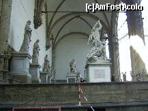[P19] Florenta - Galeria Uffizi. » foto by iulianic
 - 
<span class="allrVoted glyphicon glyphicon-heart hidden" id="av247654"></span>
<a class="m-l-10 hidden" id="sv247654" onclick="voting_Foto_DelVot(,247654,1230)" role="button">șterge vot <span class="glyphicon glyphicon-remove"></span></a>
<a id="v9247654" class=" c-red"  onclick="voting_Foto_SetVot(247654)" role="button"><span class="glyphicon glyphicon-heart-empty"></span> <b>LIKE</b> = Votează poza</a> <img class="hidden"  id="f247654W9" src="/imagini/loader.gif" border="0" /><span class="AjErrMes hidden" id="e247654ErM"></span>