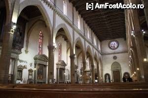 [P12] Interior Biserica Santa Croce. Aici se află mormintele lui Michelangelo, Machiavelli, Rossini, Galilei.  » foto by gettutza
 - 
<span class="allrVoted glyphicon glyphicon-heart hidden" id="av389308"></span>
<a class="m-l-10 hidden" id="sv389308" onclick="voting_Foto_DelVot(,389308,1230)" role="button">șterge vot <span class="glyphicon glyphicon-remove"></span></a>
<a id="v9389308" class=" c-red"  onclick="voting_Foto_SetVot(389308)" role="button"><span class="glyphicon glyphicon-heart-empty"></span> <b>LIKE</b> = Votează poza</a> <img class="hidden"  id="f389308W9" src="/imagini/loader.gif" border="0" /><span class="AjErrMes hidden" id="e389308ErM"></span>