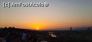 [P01] Apus de soare la Piazzale Michelangelo, Florenţa » foto by irinad
 - 
<span class="allrVoted glyphicon glyphicon-heart hidden" id="av1257597"></span>
<a class="m-l-10 hidden" id="sv1257597" onclick="voting_Foto_DelVot(,1257597,1230)" role="button">șterge vot <span class="glyphicon glyphicon-remove"></span></a>
<a id="v91257597" class=" c-red"  onclick="voting_Foto_SetVot(1257597)" role="button"><span class="glyphicon glyphicon-heart-empty"></span> <b>LIKE</b> = Votează poza</a> <img class="hidden"  id="f1257597W9" src="/imagini/loader.gif" border="0" /><span class="AjErrMes hidden" id="e1257597ErM"></span>