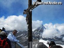 [P05] Matterhorn, 'piramida perfecta', in conditii de vizibilitate nu tocmai bune, dar oricum coplesitoare! » foto by vioricapetrescu*
 - 
<span class="allrVoted glyphicon glyphicon-heart hidden" id="av154017"></span>
<a class="m-l-10 hidden" id="sv154017" onclick="voting_Foto_DelVot(,154017,1236)" role="button">șterge vot <span class="glyphicon glyphicon-remove"></span></a>
<a id="v9154017" class=" c-red"  onclick="voting_Foto_SetVot(154017)" role="button"><span class="glyphicon glyphicon-heart-empty"></span> <b>LIKE</b> = Votează poza</a> <img class="hidden"  id="f154017W9" src="/imagini/loader.gif" border="0" /><span class="AjErrMes hidden" id="e154017ErM"></span>