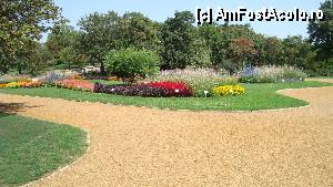 [P40] Frumos parcul » foto by dinualx
 - 
<span class="allrVoted glyphicon glyphicon-heart hidden" id="av364754"></span>
<a class="m-l-10 hidden" id="sv364754" onclick="voting_Foto_DelVot(,364754,1275)" role="button">șterge vot <span class="glyphicon glyphicon-remove"></span></a>
<a id="v9364754" class=" c-red"  onclick="voting_Foto_SetVot(364754)" role="button"><span class="glyphicon glyphicon-heart-empty"></span> <b>LIKE</b> = Votează poza</a> <img class="hidden"  id="f364754W9" src="/imagini/loader.gif" border="0" /><span class="AjErrMes hidden" id="e364754ErM"></span>