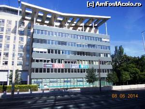 [P26] De dimineata prin Budapesta, admirind arhitectura.  » foto by melena
 - 
<span class="allrVoted glyphicon glyphicon-heart hidden" id="av624557"></span>
<a class="m-l-10 hidden" id="sv624557" onclick="voting_Foto_DelVot(,624557,1275)" role="button">șterge vot <span class="glyphicon glyphicon-remove"></span></a>
<a id="v9624557" class=" c-red"  onclick="voting_Foto_SetVot(624557)" role="button"><span class="glyphicon glyphicon-heart-empty"></span> <b>LIKE</b> = Votează poza</a> <img class="hidden"  id="f624557W9" src="/imagini/loader.gif" border="0" /><span class="AjErrMes hidden" id="e624557ErM"></span>