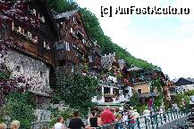 [P11] hallstatt » foto by mariana
 - 
<span class="allrVoted glyphicon glyphicon-heart hidden" id="av4778"></span>
<a class="m-l-10 hidden" id="sv4778" onclick="voting_Foto_DelVot(,4778,1383)" role="button">șterge vot <span class="glyphicon glyphicon-remove"></span></a>
<a id="v94778" class=" c-red"  onclick="voting_Foto_SetVot(4778)" role="button"><span class="glyphicon glyphicon-heart-empty"></span> <b>LIKE</b> = Votează poza</a> <img class="hidden"  id="f4778W9" src="/imagini/loader.gif" border="0" /><span class="AjErrMes hidden" id="e4778ErM"></span>