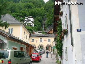 [P04] Expertii spun ca ‘hall’ insemna sare in limba celta, iar civilizatia din Epoca Fierului dezvoltata aici de catre celti a fost ‘botezata’ cu numele Hallstatt.  » foto by stellinna
 - 
<span class="allrVoted glyphicon glyphicon-heart hidden" id="av670805"></span>
<a class="m-l-10 hidden" id="sv670805" onclick="voting_Foto_DelVot(,670805,1383)" role="button">șterge vot <span class="glyphicon glyphicon-remove"></span></a>
<a id="v9670805" class=" c-red"  onclick="voting_Foto_SetVot(670805)" role="button"><span class="glyphicon glyphicon-heart-empty"></span> <b>LIKE</b> = Votează poza</a> <img class="hidden"  id="f670805W9" src="/imagini/loader.gif" border="0" /><span class="AjErrMes hidden" id="e670805ErM"></span>