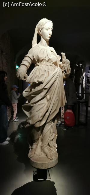 [P15] Muzeul Domului din milano » foto by ⭐ValentinB_88⭐
 - 
<span class="allrVoted glyphicon glyphicon-heart hidden" id="av1425943"></span>
<a class="m-l-10 hidden" id="sv1425943" onclick="voting_Foto_DelVot(,1425943,1493)" role="button">șterge vot <span class="glyphicon glyphicon-remove"></span></a>
<a id="v91425943" class=" c-red"  onclick="voting_Foto_SetVot(1425943)" role="button"><span class="glyphicon glyphicon-heart-empty"></span> <b>LIKE</b> = Votează poza</a> <img class="hidden"  id="f1425943W9" src="/imagini/loader.gif" border="0" /><span class="AjErrMes hidden" id="e1425943ErM"></span>