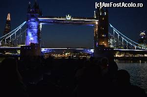 [P06] Tower Bridge vazut noaptea...o minune! » foto by alb1573
 - 
<span class="allrVoted glyphicon glyphicon-heart hidden" id="av669996"></span>
<a class="m-l-10 hidden" id="sv669996" onclick="voting_Foto_DelVot(,669996,1570)" role="button">șterge vot <span class="glyphicon glyphicon-remove"></span></a>
<a id="v9669996" class=" c-red"  onclick="voting_Foto_SetVot(669996)" role="button"><span class="glyphicon glyphicon-heart-empty"></span> <b>LIKE</b> = Votează poza</a> <img class="hidden"  id="f669996W9" src="/imagini/loader.gif" border="0" /><span class="AjErrMes hidden" id="e669996ErM"></span>