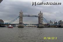 [P03] Tower Bridge » foto by raducondurache
 - 
<span class="allrVoted glyphicon glyphicon-heart hidden" id="av327416"></span>
<a class="m-l-10 hidden" id="sv327416" onclick="voting_Foto_DelVot(,327416,1570)" role="button">șterge vot <span class="glyphicon glyphicon-remove"></span></a>
<a id="v9327416" class=" c-red"  onclick="voting_Foto_SetVot(327416)" role="button"><span class="glyphicon glyphicon-heart-empty"></span> <b>LIKE</b> = Votează poza</a> <img class="hidden"  id="f327416W9" src="/imagini/loader.gif" border="0" /><span class="AjErrMes hidden" id="e327416ErM"></span>