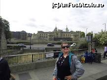 [P02] Tower of London, vazut de langa statia de metrou Tower Hill. In spate se vede pasajul prin care veti trece pe sub strada, iar in stanga pozei, o bucatica din vechiul zid roman. » foto by TraianS
 - 
<span class="allrVoted glyphicon glyphicon-heart hidden" id="av233619"></span>
<a class="m-l-10 hidden" id="sv233619" onclick="voting_Foto_DelVot(,233619,1570)" role="button">șterge vot <span class="glyphicon glyphicon-remove"></span></a>
<a id="v9233619" class=" c-red"  onclick="voting_Foto_SetVot(233619)" role="button"><span class="glyphicon glyphicon-heart-empty"></span> <b>LIKE</b> = Votează poza</a> <img class="hidden"  id="f233619W9" src="/imagini/loader.gif" border="0" /><span class="AjErrMes hidden" id="e233619ErM"></span>