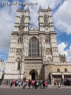 [P03] Westminster Abbey » foto by Elissa
 - 
<span class="allrVoted glyphicon glyphicon-heart hidden" id="av780824"></span>
<a class="m-l-10 hidden" id="sv780824" onclick="voting_Foto_DelVot(,780824,1570)" role="button">șterge vot <span class="glyphicon glyphicon-remove"></span></a>
<a id="v9780824" class=" c-red"  onclick="voting_Foto_SetVot(780824)" role="button"><span class="glyphicon glyphicon-heart-empty"></span> <b>LIKE</b> = Votează poza</a> <img class="hidden"  id="f780824W9" src="/imagini/loader.gif" border="0" /><span class="AjErrMes hidden" id="e780824ErM"></span>