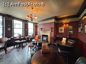 [P28] Ye Olde Cheshire Cheese » foto by Mika
 - 
<span class="allrVoted glyphicon glyphicon-heart hidden" id="av1493949"></span>
<a class="m-l-10 hidden" id="sv1493949" onclick="voting_Foto_DelVot(,1493949,1570)" role="button">șterge vot <span class="glyphicon glyphicon-remove"></span></a>
<a id="v91493949" class=" c-red"  onclick="voting_Foto_SetVot(1493949)" role="button"><span class="glyphicon glyphicon-heart-empty"></span> <b>LIKE</b> = Votează poza</a> <img class="hidden"  id="f1493949W9" src="/imagini/loader.gif" border="0" /><span class="AjErrMes hidden" id="e1493949ErM"></span>