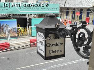 [P29] Ye Olde Cheshire Cheese » foto by Mika
 - 
<span class="allrVoted glyphicon glyphicon-heart hidden" id="av1493950"></span>
<a class="m-l-10 hidden" id="sv1493950" onclick="voting_Foto_DelVot(,1493950,1570)" role="button">șterge vot <span class="glyphicon glyphicon-remove"></span></a>
<a id="v91493950" class=" c-red"  onclick="voting_Foto_SetVot(1493950)" role="button"><span class="glyphicon glyphicon-heart-empty"></span> <b>LIKE</b> = Votează poza</a> <img class="hidden"  id="f1493950W9" src="/imagini/loader.gif" border="0" /><span class="AjErrMes hidden" id="e1493950ErM"></span>