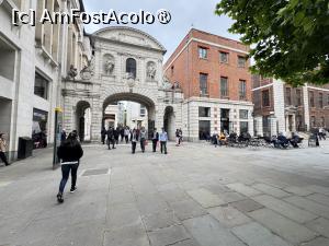 [P03] Paternoster Square » foto by Mika
 - 
<span class="allrVoted glyphicon glyphicon-heart hidden" id="av1493924"></span>
<a class="m-l-10 hidden" id="sv1493924" onclick="voting_Foto_DelVot(,1493924,1570)" role="button">șterge vot <span class="glyphicon glyphicon-remove"></span></a>
<a id="v91493924" class=" c-red"  onclick="voting_Foto_SetVot(1493924)" role="button"><span class="glyphicon glyphicon-heart-empty"></span> <b>LIKE</b> = Votează poza</a> <img class="hidden"  id="f1493924W9" src="/imagini/loader.gif" border="0" /><span class="AjErrMes hidden" id="e1493924ErM"></span>