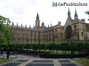 [P09] Celebra cladire a Parlamentului din Londra » foto by corinka
 - 
<span class="allrVoted glyphicon glyphicon-heart hidden" id="av457538"></span>
<a class="m-l-10 hidden" id="sv457538" onclick="voting_Foto_DelVot(,457538,1570)" role="button">șterge vot <span class="glyphicon glyphicon-remove"></span></a>
<a id="v9457538" class=" c-red"  onclick="voting_Foto_SetVot(457538)" role="button"><span class="glyphicon glyphicon-heart-empty"></span> <b>LIKE</b> = Votează poza</a> <img class="hidden"  id="f457538W9" src="/imagini/loader.gif" border="0" /><span class="AjErrMes hidden" id="e457538ErM"></span>