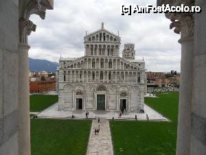 [P22] Campo dei Miracoli. Catedrala vazuta din Baptisteriu.  » foto by Visan125
 - 
<span class="allrVoted glyphicon glyphicon-heart hidden" id="av410220"></span>
<a class="m-l-10 hidden" id="sv410220" onclick="voting_Foto_DelVot(,410220,1574)" role="button">șterge vot <span class="glyphicon glyphicon-remove"></span></a>
<a id="v9410220" class=" c-red"  onclick="voting_Foto_SetVot(410220)" role="button"><span class="glyphicon glyphicon-heart-empty"></span> <b>LIKE</b> = Votează poza</a> <img class="hidden"  id="f410220W9" src="/imagini/loader.gif" border="0" /><span class="AjErrMes hidden" id="e410220ErM"></span>