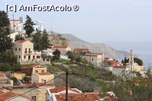 [P26] Symi, Castelul și Biserica Panagia cea cu alb și albastru din vârf, le vom vizita mai târziu, poză mărită la maxim... » foto by mprofeanu
 - 
<span class="allrVoted glyphicon glyphicon-heart hidden" id="av1419068"></span>
<a class="m-l-10 hidden" id="sv1419068" onclick="voting_Foto_DelVot(,1419068,1588)" role="button">șterge vot <span class="glyphicon glyphicon-remove"></span></a>
<a id="v91419068" class=" c-red"  onclick="voting_Foto_SetVot(1419068)" role="button"><span class="glyphicon glyphicon-heart-empty"></span> <b>LIKE</b> = Votează poza</a> <img class="hidden"  id="f1419068W9" src="/imagini/loader.gif" border="0" /><span class="AjErrMes hidden" id="e1419068ErM"></span>