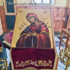 [P33] Symi, Biserica Sf. Treime, Icoana Maica Domnului » foto by mprofeanu
 - 
<span class="allrVoted glyphicon glyphicon-heart hidden" id="av1419075"></span>
<a class="m-l-10 hidden" id="sv1419075" onclick="voting_Foto_DelVot(,1419075,1588)" role="button">șterge vot <span class="glyphicon glyphicon-remove"></span></a>
<a id="v91419075" class=" c-red"  onclick="voting_Foto_SetVot(1419075)" role="button"><span class="glyphicon glyphicon-heart-empty"></span> <b>LIKE</b> = Votează poza</a> <img class="hidden"  id="f1419075W9" src="/imagini/loader.gif" border="0" /><span class="AjErrMes hidden" id="e1419075ErM"></span>