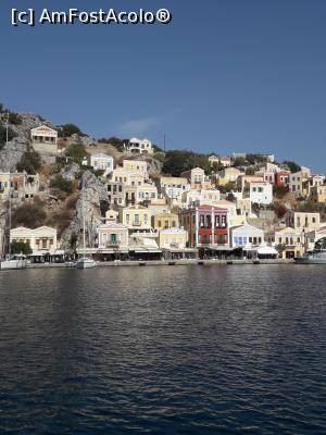 P09 [SEP-2020] Symi - casele pastelate...