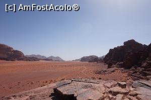 [P51] desert wadi rum » foto by fra
 - 
<span class="allrVoted glyphicon glyphicon-heart hidden" id="av957028"></span>
<a class="m-l-10 hidden" id="sv957028" onclick="voting_Foto_DelVot(,957028,1591)" role="button">șterge vot <span class="glyphicon glyphicon-remove"></span></a>
<a id="v9957028" class=" c-red"  onclick="voting_Foto_SetVot(957028)" role="button"><span class="glyphicon glyphicon-heart-empty"></span> <b>LIKE</b> = Votează poza</a> <img class="hidden"  id="f957028W9" src="/imagini/loader.gif" border="0" /><span class="AjErrMes hidden" id="e957028ErM"></span>