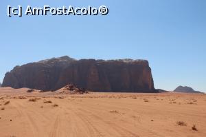 [P14] Wadi Rum, deșert roșu și imense stânci » foto by mprofeanu
 - 
<span class="allrVoted glyphicon glyphicon-heart hidden" id="av920345"></span>
<a class="m-l-10 hidden" id="sv920345" onclick="voting_Foto_DelVot(,920345,1591)" role="button">șterge vot <span class="glyphicon glyphicon-remove"></span></a>
<a id="v9920345" class=" c-red"  onclick="voting_Foto_SetVot(920345)" role="button"><span class="glyphicon glyphicon-heart-empty"></span> <b>LIKE</b> = Votează poza</a> <img class="hidden"  id="f920345W9" src="/imagini/loader.gif" border="0" /><span class="AjErrMes hidden" id="e920345ErM"></span>