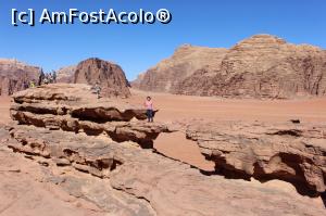 [P19] Wadi Rum, Am trecut Micul Pod sus pe stâncă » foto by mprofeanu
 - 
<span class="allrVoted glyphicon glyphicon-heart hidden" id="av920350"></span>
<a class="m-l-10 hidden" id="sv920350" onclick="voting_Foto_DelVot(,920350,1591)" role="button">șterge vot <span class="glyphicon glyphicon-remove"></span></a>
<a id="v9920350" class=" c-red"  onclick="voting_Foto_SetVot(920350)" role="button"><span class="glyphicon glyphicon-heart-empty"></span> <b>LIKE</b> = Votează poza</a> <img class="hidden"  id="f920350W9" src="/imagini/loader.gif" border="0" /><span class="AjErrMes hidden" id="e920350ErM"></span>