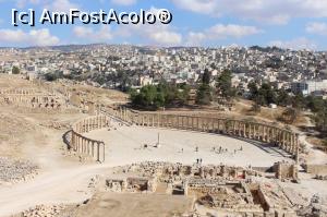 [P49] Jerash, Forumul Oval pozat de la Templul lui Zeus, se păstrează coloanele deosebite » foto by mprofeanu
 - 
<span class="allrVoted glyphicon glyphicon-heart hidden" id="av920380"></span>
<a class="m-l-10 hidden" id="sv920380" onclick="voting_Foto_DelVot(,920380,1591)" role="button">șterge vot <span class="glyphicon glyphicon-remove"></span></a>
<a id="v9920380" class=" c-red"  onclick="voting_Foto_SetVot(920380)" role="button"><span class="glyphicon glyphicon-heart-empty"></span> <b>LIKE</b> = Votează poza</a> <img class="hidden"  id="f920380W9" src="/imagini/loader.gif" border="0" /><span class="AjErrMes hidden" id="e920380ErM"></span>