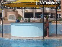 [P35] Barul de la piscina Marina Beach unde se gasea pepsi foarte bun la dozator » foto by david
 - 
<span class="allrVoted glyphicon glyphicon-heart hidden" id="av133313"></span>
<a class="m-l-10 hidden" id="sv133313" onclick="voting_Foto_DelVot(,133313,1618)" role="button">șterge vot <span class="glyphicon glyphicon-remove"></span></a>
<a id="v9133313" class=" c-red"  onclick="voting_Foto_SetVot(133313)" role="button"><span class="glyphicon glyphicon-heart-empty"></span> <b>LIKE</b> = Votează poza</a> <img class="hidden"  id="f133313W9" src="/imagini/loader.gif" border="0" /><span class="AjErrMes hidden" id="e133313ErM"></span>