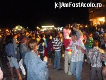 [P53] Cheful in fata hotelului Marina Beach » foto by david
 - 
<span class="allrVoted glyphicon glyphicon-heart hidden" id="av133427"></span>
<a class="m-l-10 hidden" id="sv133427" onclick="voting_Foto_DelVot(,133427,1618)" role="button">șterge vot <span class="glyphicon glyphicon-remove"></span></a>
<a id="v9133427" class=" c-red"  onclick="voting_Foto_SetVot(133427)" role="button"><span class="glyphicon glyphicon-heart-empty"></span> <b>LIKE</b> = Votează poza</a> <img class="hidden"  id="f133427W9" src="/imagini/loader.gif" border="0" /><span class="AjErrMes hidden" id="e133427ErM"></span>