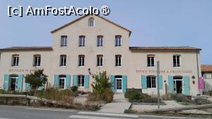 [P01] cladirea cu oficiul de turism si buticul pelerinului » foto by Yolanda
 - 
<span class="allrVoted glyphicon glyphicon-heart hidden" id="av1503550"></span>
<a class="m-l-10 hidden" id="sv1503550" onclick="voting_Foto_DelVot(,1503550,1628)" role="button">șterge vot <span class="glyphicon glyphicon-remove"></span></a>
<a id="v91503550" class=" c-red"  onclick="voting_Foto_SetVot(1503550)" role="button"><span class="glyphicon glyphicon-heart-empty"></span> <b>LIKE</b> = Votează poza</a> <img class="hidden"  id="f1503550W9" src="/imagini/loader.gif" border="0" /><span class="AjErrMes hidden" id="e1503550ErM"></span>