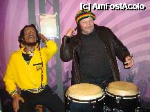 [P24] Amsterdam - Muzeul Madame Tussaud (Bob Marley si Axânte) » foto by popescu.borsa*
 - 
<span class="allrVoted glyphicon glyphicon-heart hidden" id="av198148"></span>
<a class="m-l-10 hidden" id="sv198148" onclick="voting_Foto_DelVot(,198148,1639)" role="button">șterge vot <span class="glyphicon glyphicon-remove"></span></a>
<a id="v9198148" class=" c-red"  onclick="voting_Foto_SetVot(198148)" role="button"><span class="glyphicon glyphicon-heart-empty"></span> <b>LIKE</b> = Votează poza</a> <img class="hidden"  id="f198148W9" src="/imagini/loader.gif" border="0" /><span class="AjErrMes hidden" id="e198148ErM"></span>