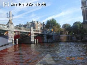 [P32] Amsterdam - Poduri și canale.  » foto by iulianic
 - 
<span class="allrVoted glyphicon glyphicon-heart hidden" id="av826061"></span>
<a class="m-l-10 hidden" id="sv826061" onclick="voting_Foto_DelVot(,826061,1639)" role="button">șterge vot <span class="glyphicon glyphicon-remove"></span></a>
<a id="v9826061" class=" c-red"  onclick="voting_Foto_SetVot(826061)" role="button"><span class="glyphicon glyphicon-heart-empty"></span> <b>LIKE</b> = Votează poza</a> <img class="hidden"  id="f826061W9" src="/imagini/loader.gif" border="0" /><span class="AjErrMes hidden" id="e826061ErM"></span>