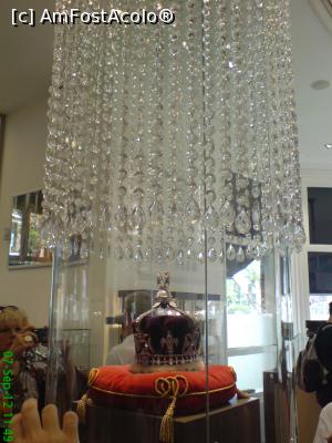 [P05] Candelabru splendid din sticlă tip cristal la perterul Muselui Diamantelor » foto by ioan marinescu
 - 
<span class="allrVoted glyphicon glyphicon-heart hidden" id="av838828"></span>
<a class="m-l-10 hidden" id="sv838828" onclick="voting_Foto_DelVot(,838828,1639)" role="button">șterge vot <span class="glyphicon glyphicon-remove"></span></a>
<a id="v9838828" class=" c-red"  onclick="voting_Foto_SetVot(838828)" role="button"><span class="glyphicon glyphicon-heart-empty"></span> <b>LIKE</b> = Votează poza</a> <img class="hidden"  id="f838828W9" src="/imagini/loader.gif" border="0" /><span class="AjErrMes hidden" id="e838828ErM"></span>
