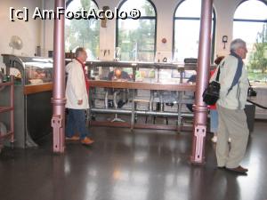 [P16] Expoziţie cu vânzare » foto by Michi
 - 
<span class="allrVoted glyphicon glyphicon-heart hidden" id="av1162942"></span>
<a class="m-l-10 hidden" id="sv1162942" onclick="voting_Foto_DelVot(,1162942,1639)" role="button">șterge vot <span class="glyphicon glyphicon-remove"></span></a>
<a id="v91162942" class=" c-red"  onclick="voting_Foto_SetVot(1162942)" role="button"><span class="glyphicon glyphicon-heart-empty"></span> <b>LIKE</b> = Votează poza</a> <img class="hidden"  id="f1162942W9" src="/imagini/loader.gif" border="0" /><span class="AjErrMes hidden" id="e1162942ErM"></span>