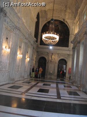 [P02] Sala de Consiliu din Palatul Regal » foto by Michi
 - 
<span class="allrVoted glyphicon glyphicon-heart hidden" id="av1162928"></span>
<a class="m-l-10 hidden" id="sv1162928" onclick="voting_Foto_DelVot(,1162928,1639)" role="button">șterge vot <span class="glyphicon glyphicon-remove"></span></a>
<a id="v91162928" class=" c-red"  onclick="voting_Foto_SetVot(1162928)" role="button"><span class="glyphicon glyphicon-heart-empty"></span> <b>LIKE</b> = Votează poza</a> <img class="hidden"  id="f1162928W9" src="/imagini/loader.gif" border="0" /><span class="AjErrMes hidden" id="e1162928ErM"></span>