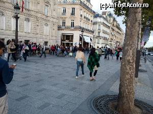 [P03] Avenue des Champs-Élysées » foto by ascomp*
 - 
<span class="allrVoted glyphicon glyphicon-heart hidden" id="av673960"></span>
<a class="m-l-10 hidden" id="sv673960" onclick="voting_Foto_DelVot(,673960,1684)" role="button">șterge vot <span class="glyphicon glyphicon-remove"></span></a>
<a id="v9673960" class=" c-red"  onclick="voting_Foto_SetVot(673960)" role="button"><span class="glyphicon glyphicon-heart-empty"></span> <b>LIKE</b> = Votează poza</a> <img class="hidden"  id="f673960W9" src="/imagini/loader.gif" border="0" /><span class="AjErrMes hidden" id="e673960ErM"></span>