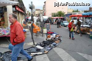 [P18] Marché aux puces de Saint-Ouen » foto by TraianS
 - 
<span class="allrVoted glyphicon glyphicon-heart hidden" id="av480353"></span>
<a class="m-l-10 hidden" id="sv480353" onclick="voting_Foto_DelVot(,480353,1684)" role="button">șterge vot <span class="glyphicon glyphicon-remove"></span></a>
<a id="v9480353" class=" c-red"  onclick="voting_Foto_SetVot(480353)" role="button"><span class="glyphicon glyphicon-heart-empty"></span> <b>LIKE</b> = Votează poza</a> <img class="hidden"  id="f480353W9" src="/imagini/loader.gif" border="0" /><span class="AjErrMes hidden" id="e480353ErM"></span>