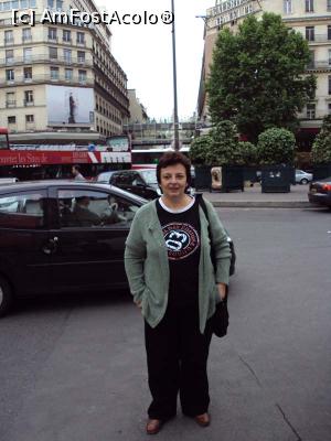 [P17] J'aime flaner sur les Grands Boulevards... mai ales către Galeries Lafayette.  » foto by Carmen Ion
 - 
<span class="allrVoted glyphicon glyphicon-heart hidden" id="av719934"></span>
<a class="m-l-10 hidden" id="sv719934" onclick="voting_Foto_DelVot(,719934,1684)" role="button">șterge vot <span class="glyphicon glyphicon-remove"></span></a>
<a id="v9719934" class=" c-red"  onclick="voting_Foto_SetVot(719934)" role="button"><span class="glyphicon glyphicon-heart-empty"></span> <b>LIKE</b> = Votează poza</a> <img class="hidden"  id="f719934W9" src="/imagini/loader.gif" border="0" /><span class="AjErrMes hidden" id="e719934ErM"></span>