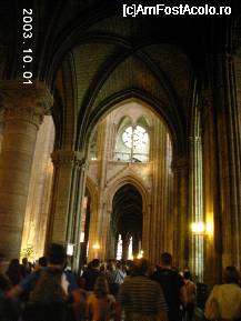 [P5x] Interiorul Catedralei Notre Dame » foto by Costi
 - 
<span class="allrVoted glyphicon glyphicon-heart hidden" id="av32781"></span>
<a class="m-l-10 hidden" id="sv32781" onclick="voting_Foto_DelVot(,32781,1684)" role="button">șterge vot <span class="glyphicon glyphicon-remove"></span></a>
<a id="v932781" class=" c-red"  onclick="voting_Foto_SetVot(32781)" role="button"><span class="glyphicon glyphicon-heart-empty"></span> <b>LIKE</b> = Votează poza</a> <img class="hidden"  id="f32781W9" src="/imagini/loader.gif" border="0" /><span class="AjErrMes hidden" id="e32781ErM"></span>