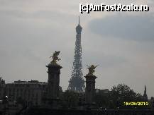 [P32] statuile de la capetele podului Alexandru al lll-lea(poleite cu aur) incadrand vestitul turn Eiffel(cea mai inalta cladire din Paris) » foto by ms65
 - 
<span class="allrVoted glyphicon glyphicon-heart hidden" id="av76497"></span>
<a class="m-l-10 hidden" id="sv76497" onclick="voting_Foto_DelVot(,76497,1684)" role="button">șterge vot <span class="glyphicon glyphicon-remove"></span></a>
<a id="v976497" class=" c-red"  onclick="voting_Foto_SetVot(76497)" role="button"><span class="glyphicon glyphicon-heart-empty"></span> <b>LIKE</b> = Votează poza</a> <img class="hidden"  id="f76497W9" src="/imagini/loader.gif" border="0" /><span class="AjErrMes hidden" id="e76497ErM"></span>