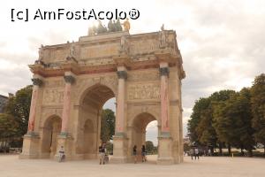 [P19] Un arc de triumf din apropierea Luvrului » foto by DanSta
 - 
<span class="allrVoted glyphicon glyphicon-heart hidden" id="av1175791"></span>
<a class="m-l-10 hidden" id="sv1175791" onclick="voting_Foto_DelVot(,1175791,1684)" role="button">șterge vot <span class="glyphicon glyphicon-remove"></span></a>
<a id="v91175791" class=" c-red"  onclick="voting_Foto_SetVot(1175791)" role="button"><span class="glyphicon glyphicon-heart-empty"></span> <b>LIKE</b> = Votează poza</a> <img class="hidden"  id="f1175791W9" src="/imagini/loader.gif" border="0" /><span class="AjErrMes hidden" id="e1175791ErM"></span>