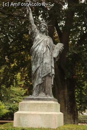 [P28] Statuia Libertatii, cea originala » foto by DanSta
 - 
<span class="allrVoted glyphicon glyphicon-heart hidden" id="av1175800"></span>
<a class="m-l-10 hidden" id="sv1175800" onclick="voting_Foto_DelVot(,1175800,1684)" role="button">șterge vot <span class="glyphicon glyphicon-remove"></span></a>
<a id="v91175800" class=" c-red"  onclick="voting_Foto_SetVot(1175800)" role="button"><span class="glyphicon glyphicon-heart-empty"></span> <b>LIKE</b> = Votează poza</a> <img class="hidden"  id="f1175800W9" src="/imagini/loader.gif" border="0" /><span class="AjErrMes hidden" id="e1175800ErM"></span>