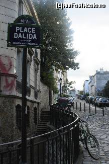 [P26] Dalida locuia aici, in Montmartre » foto by dorgo
 - 
<span class="allrVoted glyphicon glyphicon-heart hidden" id="av356265"></span>
<a class="m-l-10 hidden" id="sv356265" onclick="voting_Foto_DelVot(,356265,1684)" role="button">șterge vot <span class="glyphicon glyphicon-remove"></span></a>
<a id="v9356265" class=" c-red"  onclick="voting_Foto_SetVot(356265)" role="button"><span class="glyphicon glyphicon-heart-empty"></span> <b>LIKE</b> = Votează poza</a> <img class="hidden"  id="f356265W9" src="/imagini/loader.gif" border="0" /><span class="AjErrMes hidden" id="e356265ErM"></span>